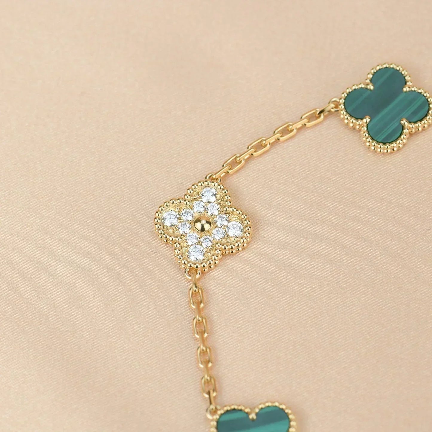 [Renovia Jewelry] CLOVER 5 MOTIF MALACHITE BRACELET COLLECTION