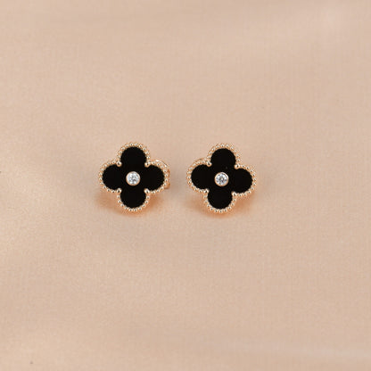 [Renovia Jewelry]CLOVER MEDIUM 1 MOTIFS ONYX DIAMOND EARRINGS