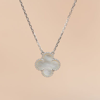 [Renovia Jewelry]CLOVER  15MM WHITE MOTHER-OF-PEARL SILVER