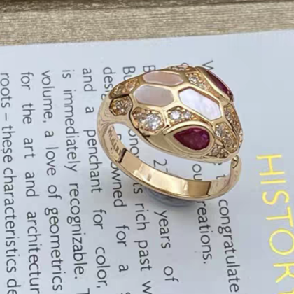 [Renovia Jewelry]BRAND NEW ASSORTED SNAKE HEAD MOTHER OF PEARL RINGS