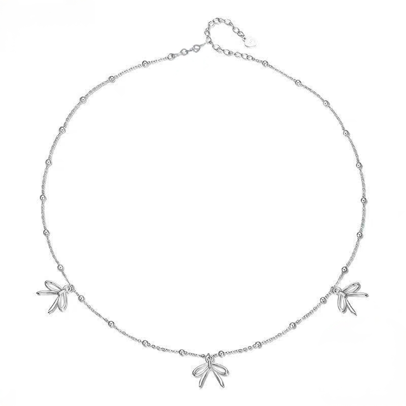 Bow Necklace