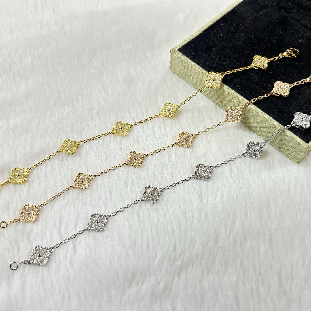 [Renovia Jewelry]CLOVER 6 MOTIF DIAMOND BRACELET