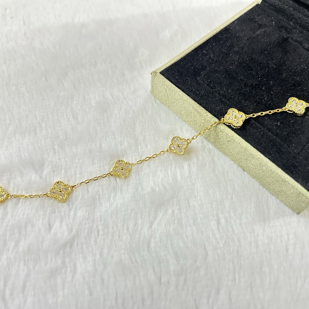 [Renovia Jewelry]CLOVER 6 MOTIF DIAMOND BRACELET