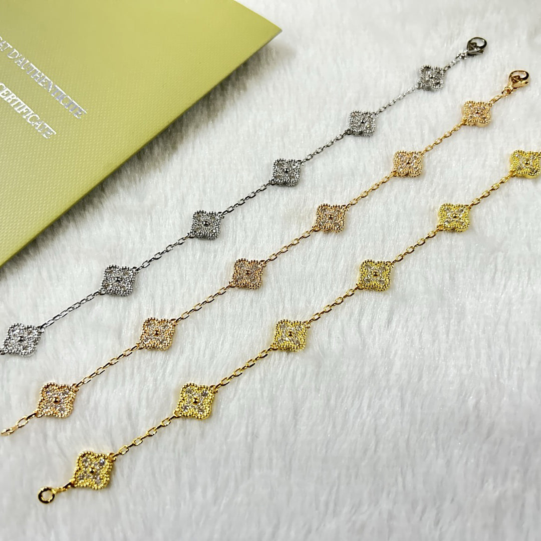 [Renovia Jewelry]CLOVER 6 MOTIF DIAMOND BRACELET