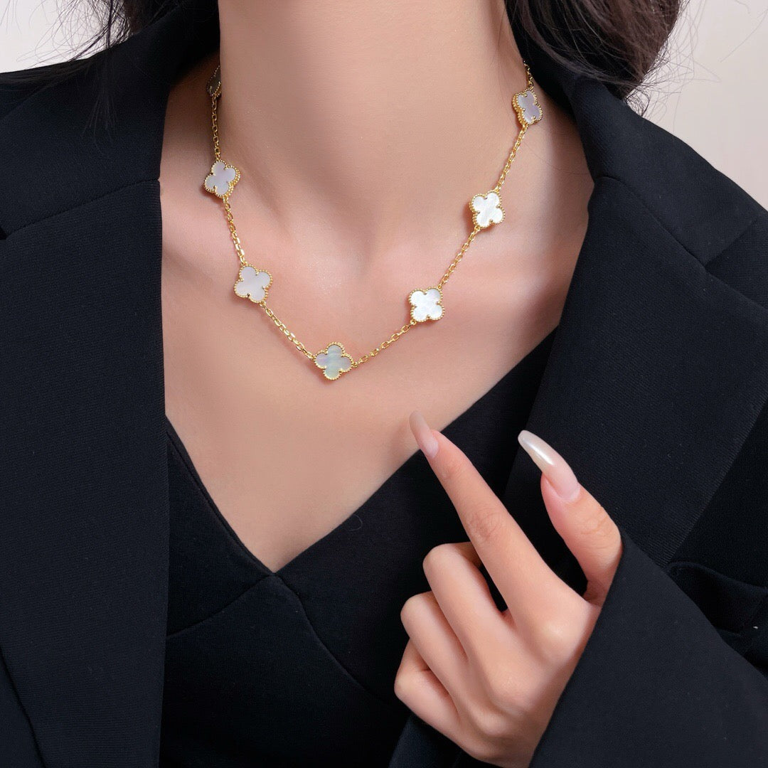 [Renovia Jewelry]CLOVER 10 MOTIFS WHITE MOTHER OF PEARL NECKLACE
