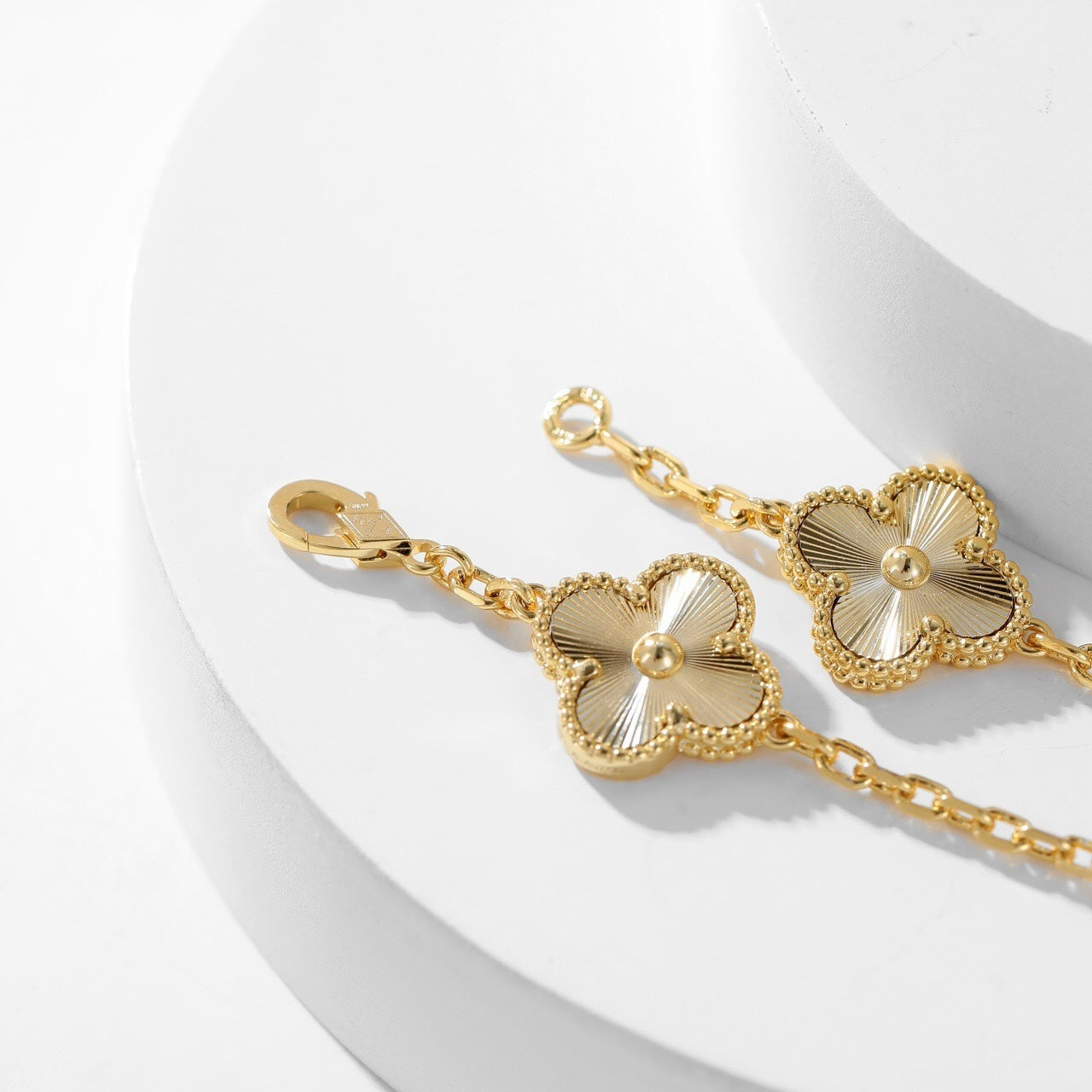 [Renovia Jewelry]CLOVER 10 MOTIFS LASER NECKLACE