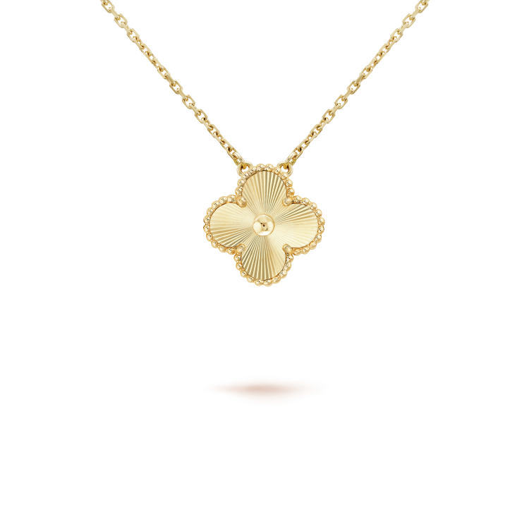 [Renovia Jewelry]CLOVER 15MM LASER NECKLACE