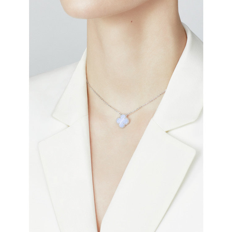 [Renovia Jewelry]CLOVER 15MM BLUE CHALCEDONY NECKLACE SILVER
