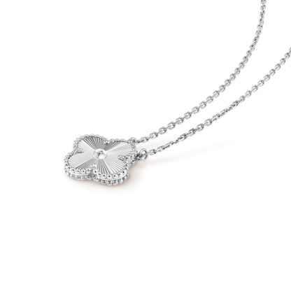 [Renovia Jewelry]CLOVER 15MM LASER NECKLACE SILVER