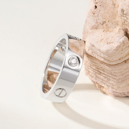 [Renovia Jewelry]LOVE 4MM 1 DIAMOND RING