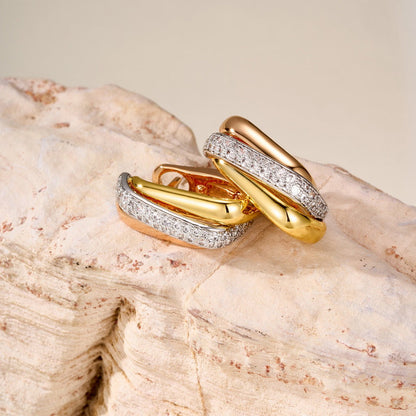 [Renovia Jewelry]TRINITY HALF DIAMOND  CUSHION EARRINGS