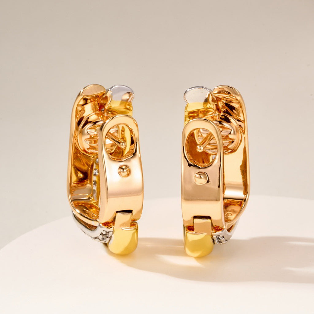 [Renovia Jewelry]TRINITY HALF DIAMOND  CUSHION EARRINGS
