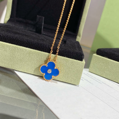 [Renovia Jewelry]CLOVER 15MM DIAMOND AND BLUE AGATE NECKLACE