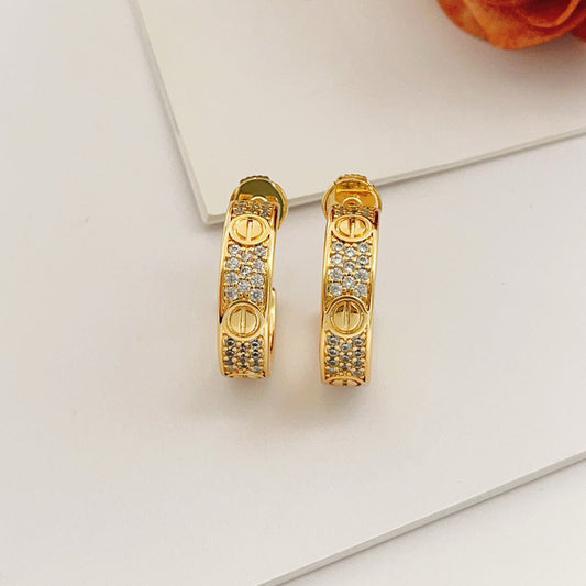 [Renovia Jewelry]LOVE 5.5MM DIAMOND PAVED EARRINGS