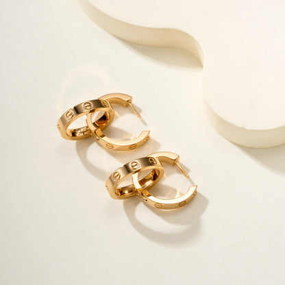 [Renovia Jewelry]LOVE 3.3MM DANGLE HALF DIAMOND EARRINGS