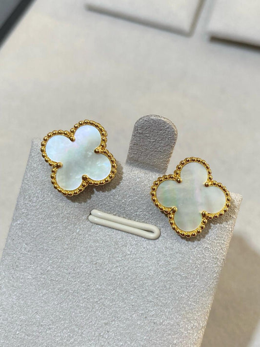 [Renovia Jewelry] CLOVER LARGE (20mm) 1 MOTIFS WHITE MOP STUD EARRINGS