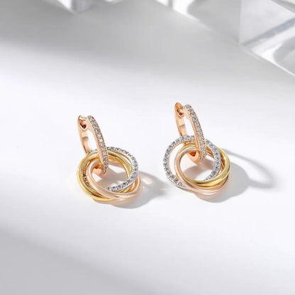 [Renovia Jewelry]TRINITY HALF DIAMOND  EARRINGS