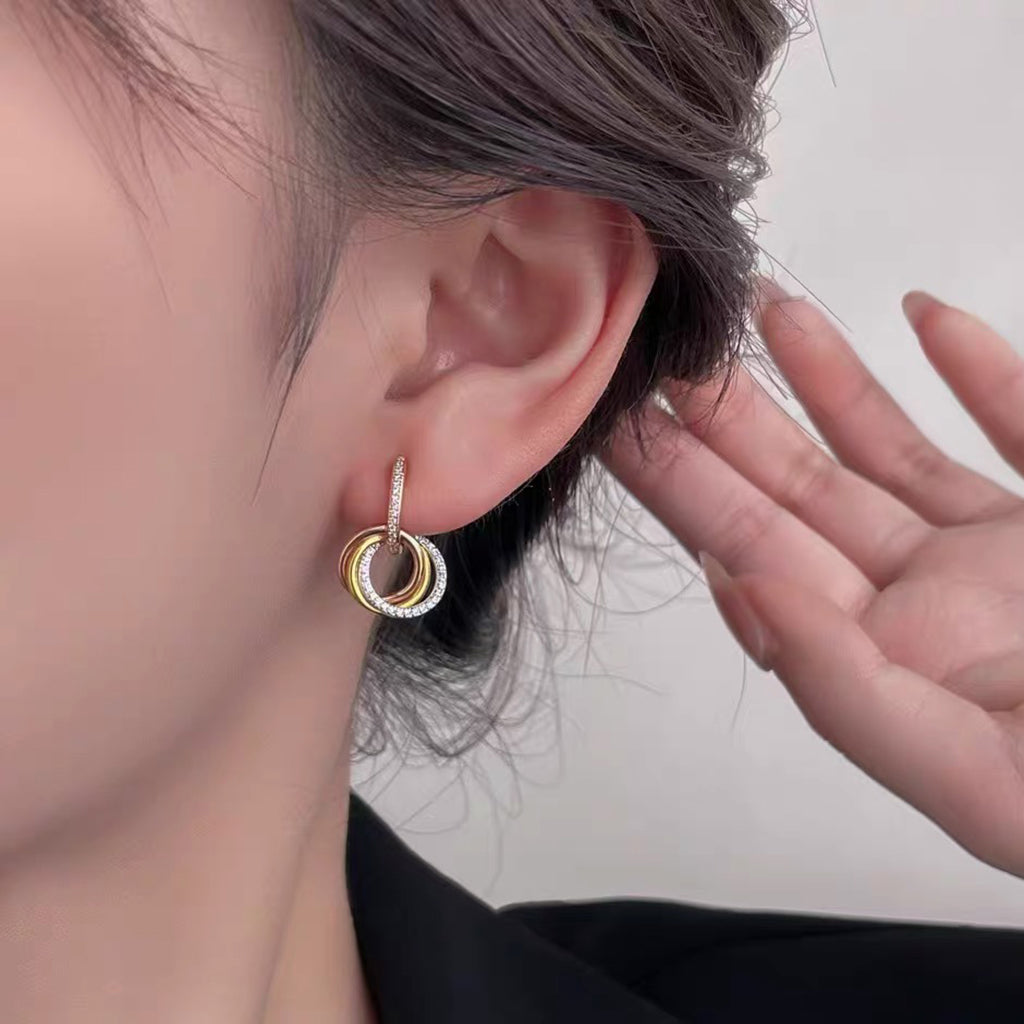 [Renovia Jewelry]TRINITY HALF DIAMOND  EARRINGS