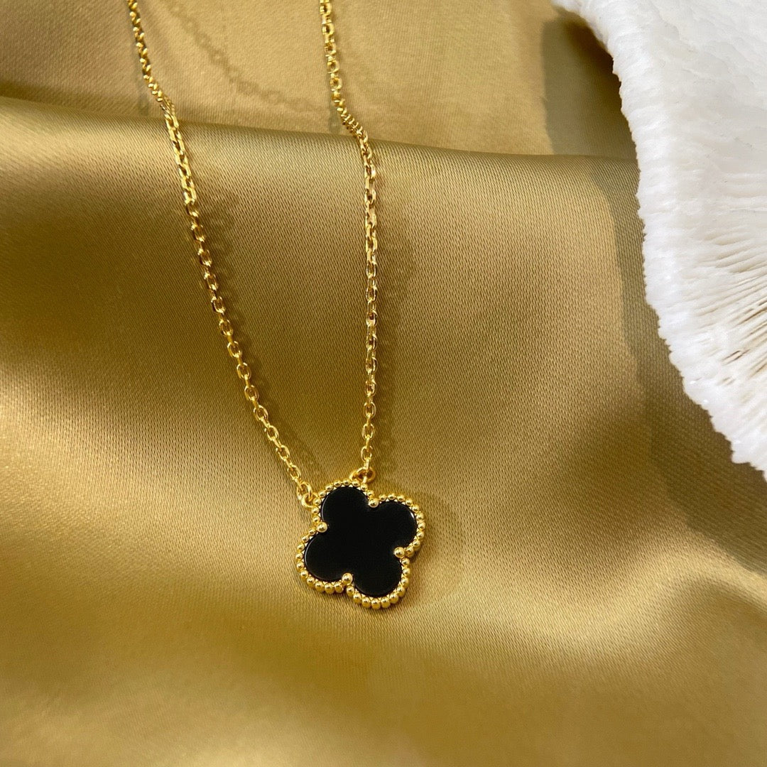 [Renovia Jewelry]CLOVER 15MM BLACK ONYX SINGLE FLOWER NECKLACE