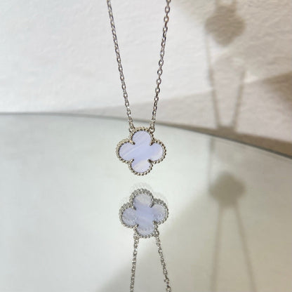 [Renovia Jewelry]CLOVER 15MM BLUE CHALCEDONY NECKLACE SILVER