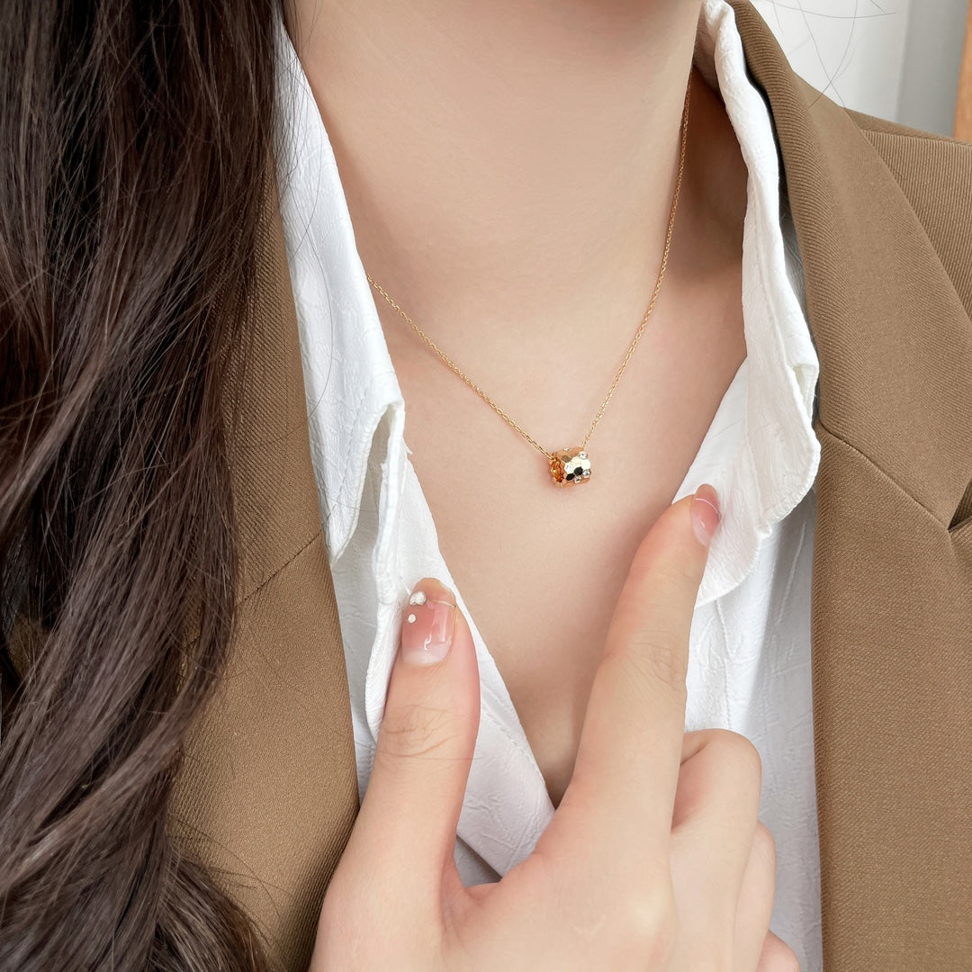 [Renovia Jewelry]BEE MINI PEDANT DIAMOND NECKLACE
