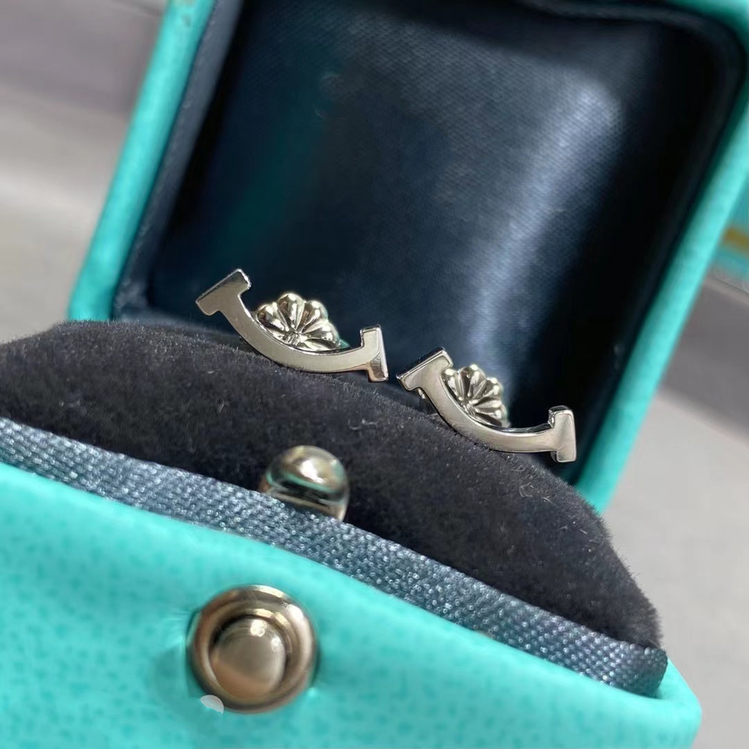 [Renovia Jewelry]SMILE EARRINGS