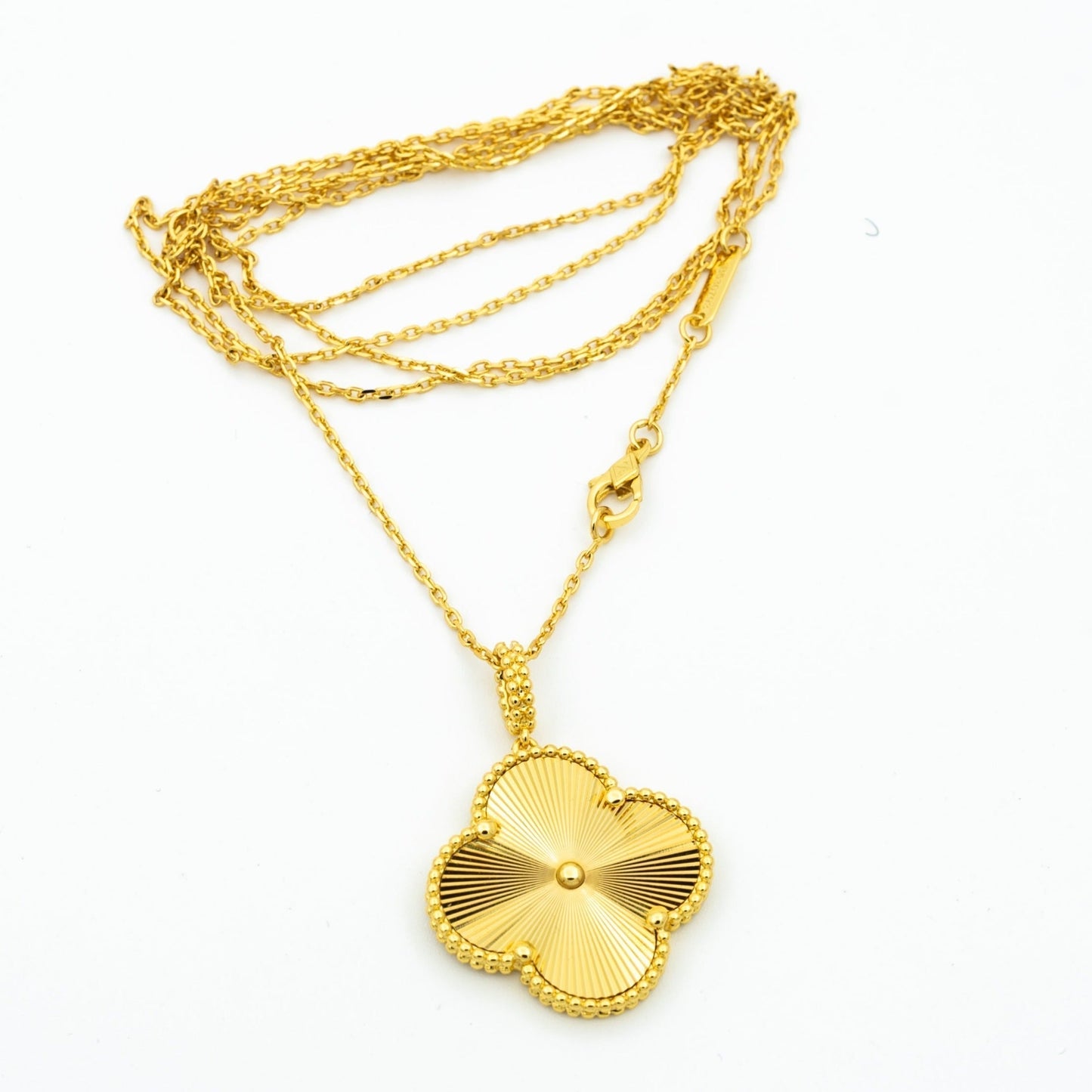 [Renovia Jewelry]CLOVER 25MM PEDANT NECKLACE GOLD
