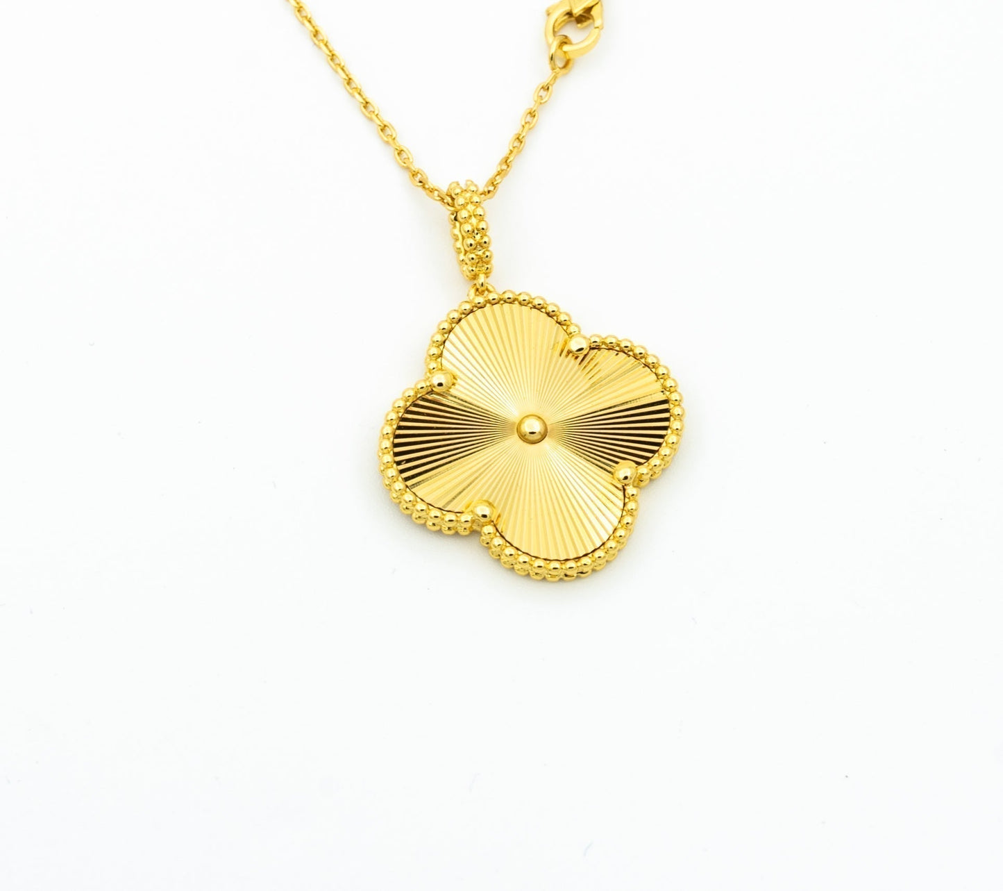 [Renovia Jewelry]CLOVER 25MM PEDANT NECKLACE GOLD