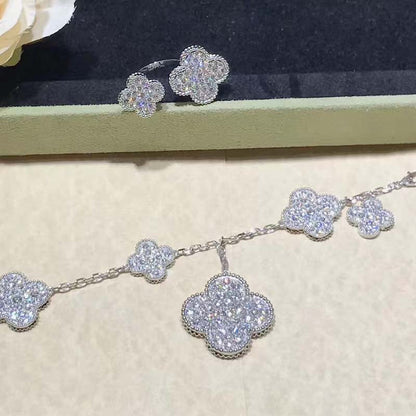 [Renovia Jewelry]CLOVER 6 MOTIFS SILVER DIAMOND BRACELET