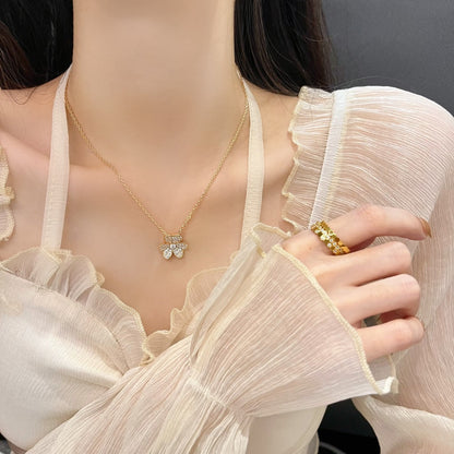 [Renovia Jewelry]FLOWER DIAMOND NECKLACE