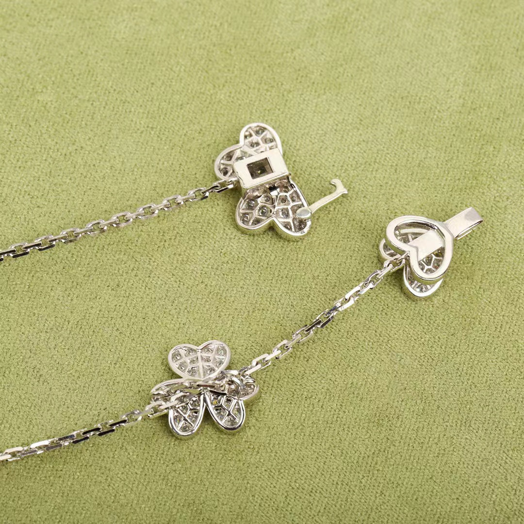 [Renovia Jewelry]FRIVOLE SILVER 9 FLOWERS NECKLACE