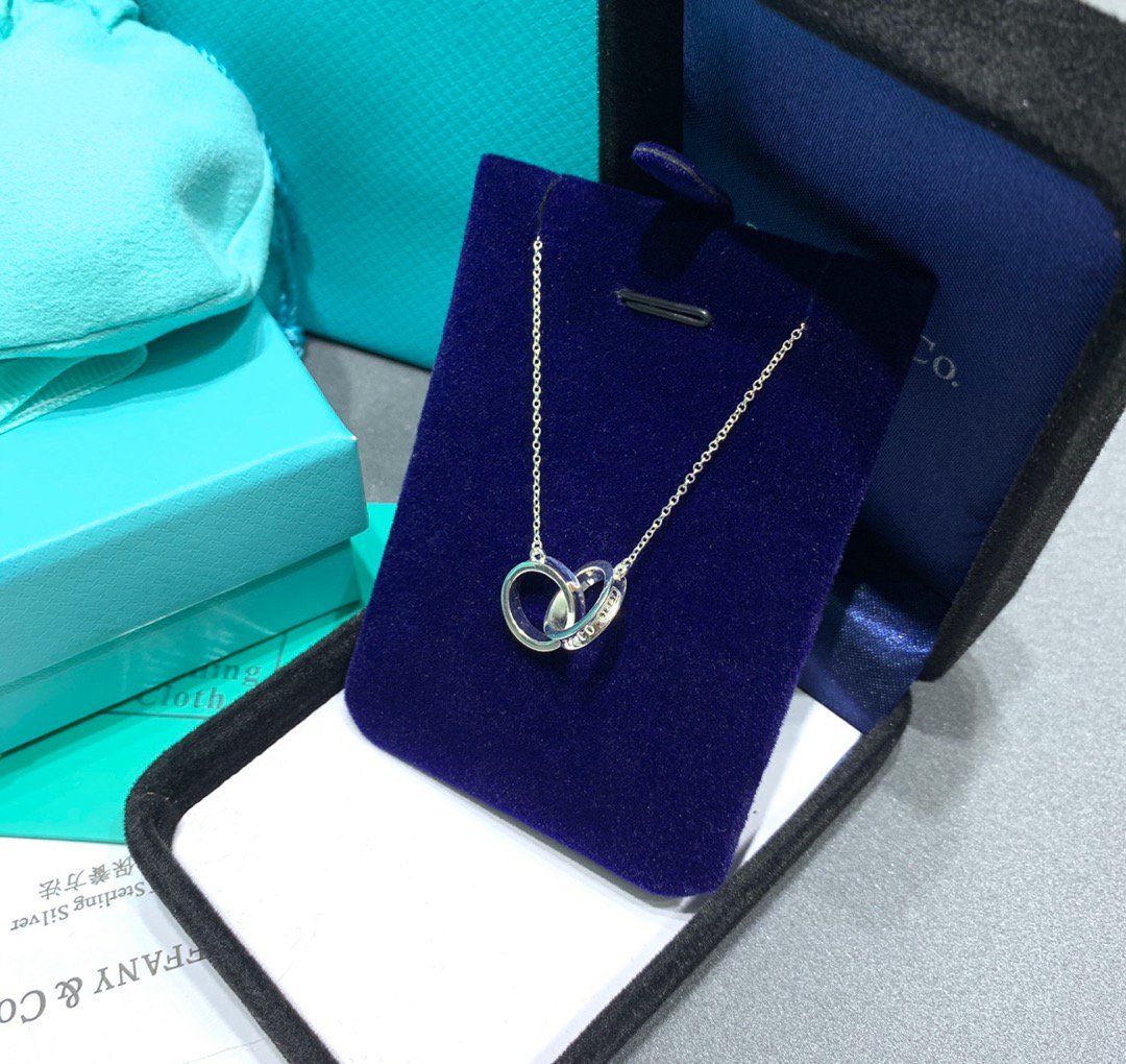 [Renovia Jewelry]INTERLOCKING CIRCLES PENDANT SILVER SMALL NECKLACE