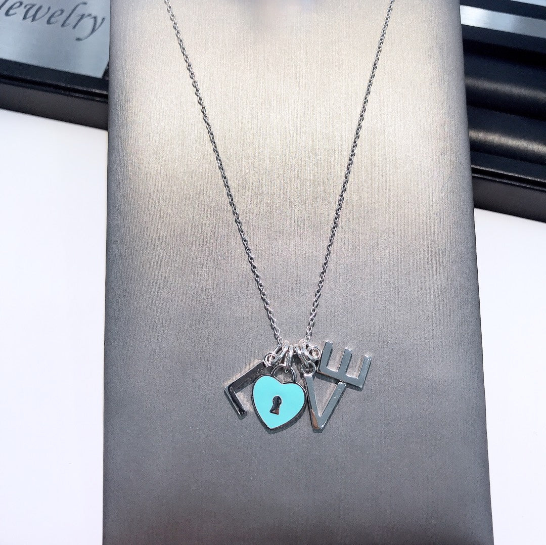 [Renovia Jewelry]COLLAR LOVE PLATA NECKLACE