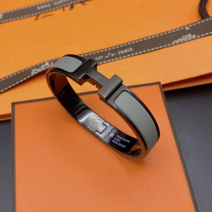 [Renovia Jewelry]CLIC HM SO BLACK GREY BRACELET