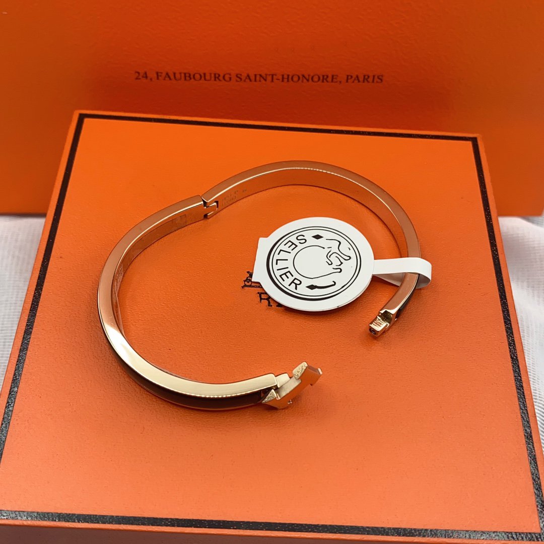 [Renovia Jewelry]CLASSIC HM CLIC BLACK 8MM ENAMEL BRACELET