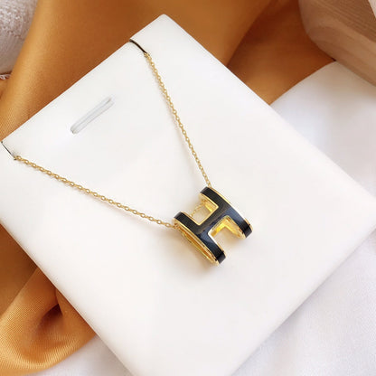[Renovia Jewelry]HM CLIC BLACK ENAMEL GOLD NECKLACE