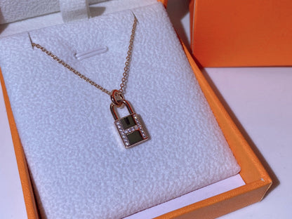 [Renovia Jewelry]HM ADVANCED NICHE LOCK HEAD NECKLACE DIAMONDS