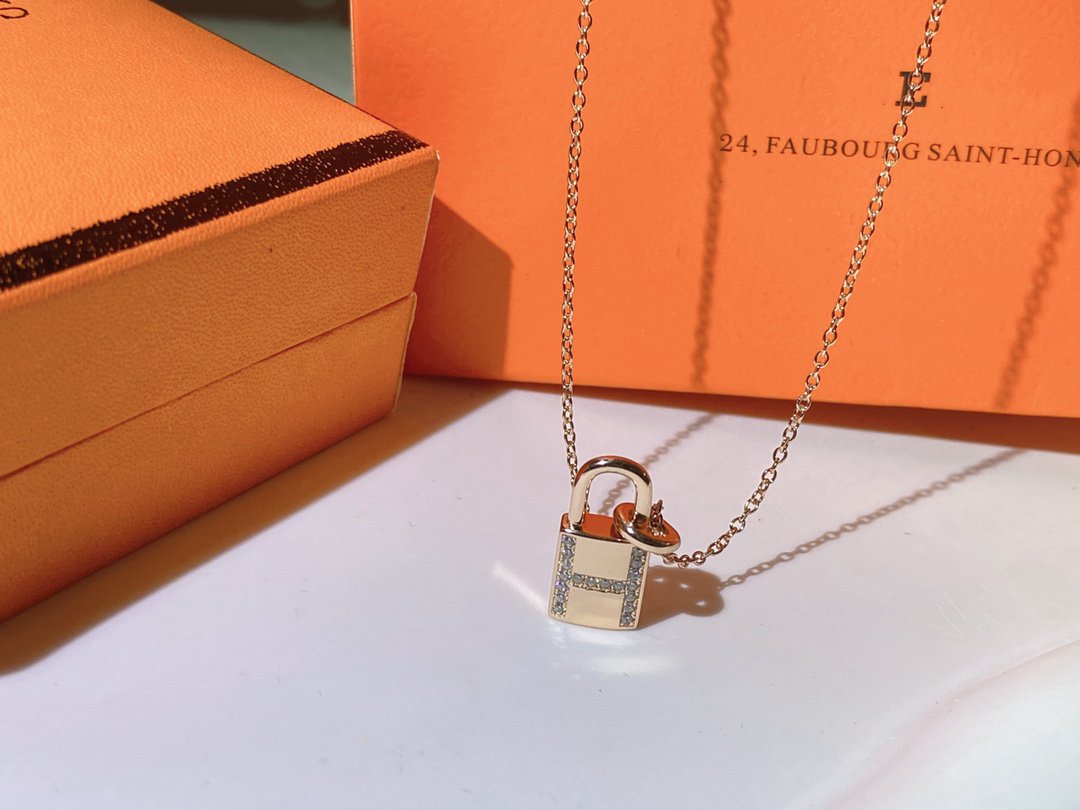 [Renovia Jewelry]HM ADVANCED NICHE LOCK HEAD NECKLACE DIAMONDS
