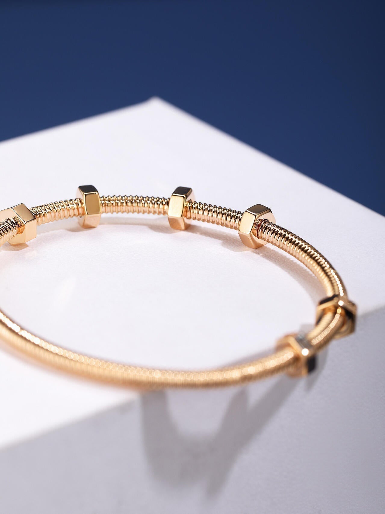 [Renovia Jewelry]CT THREADED BRACELET