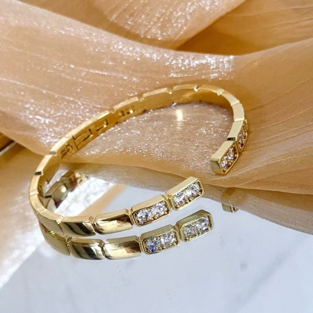 [Renovia Jewelry]LOVE DIAMOND OPEN  BRACELET