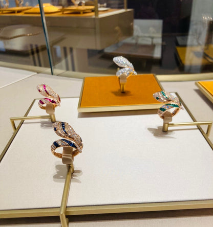 [Renovia Jewelry]BRAND NEW LUXURY GREEN SNAKE RING