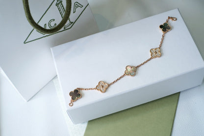 [Renovia Jewelry] CLOVER 5 MOTIF GRAY MOP BRACELET COLLECTION