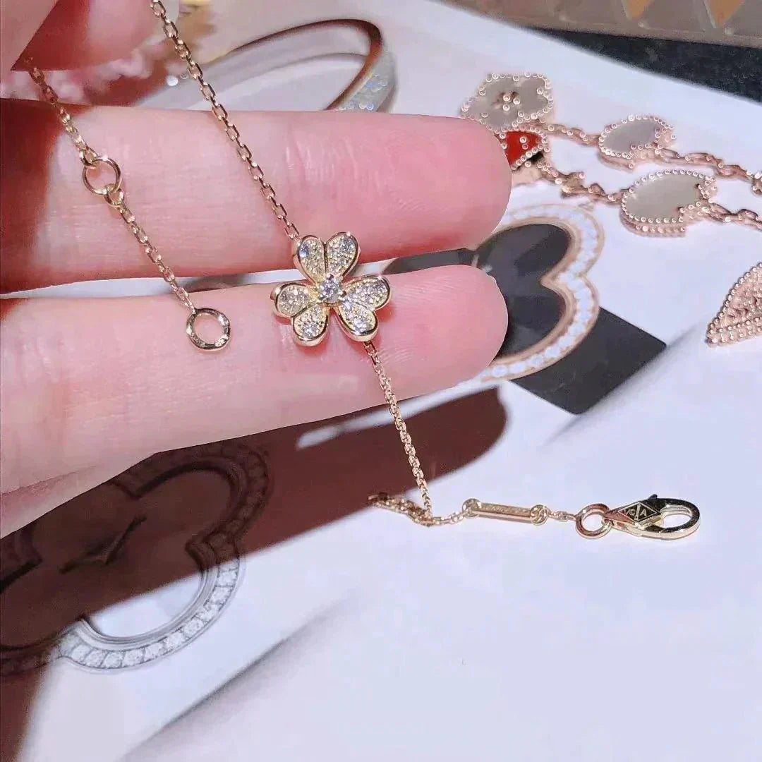 [Renovia Jewelry]FRIVOLE GOLD FLOWER DIAMOND BRACELET