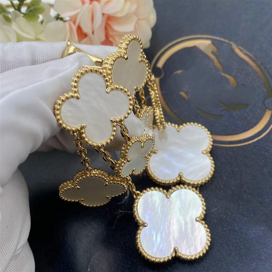 [Renovia Jewelry]CLOVER EARRINGS WHITE MOP 4 MOTIFS GOLD