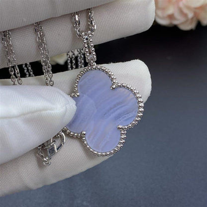 [Renovia Jewelry]CLOVER SILVER CHALCEDONY BIG CLOVER NECKLACE