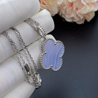 [Renovia Jewelry]CLOVER SILVER CHALCEDONY BIG CLOVER NECKLACE