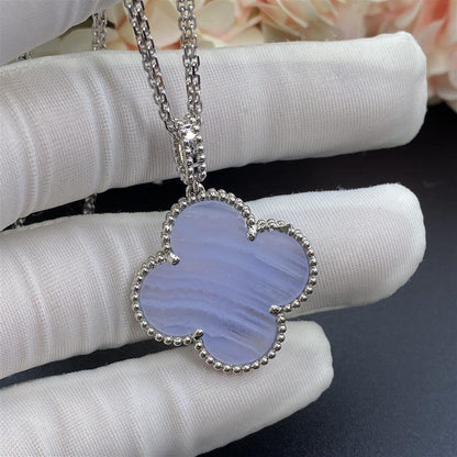 [Renovia Jewelry]CLOVER SILVER CHALCEDONY BIG CLOVER NECKLACE