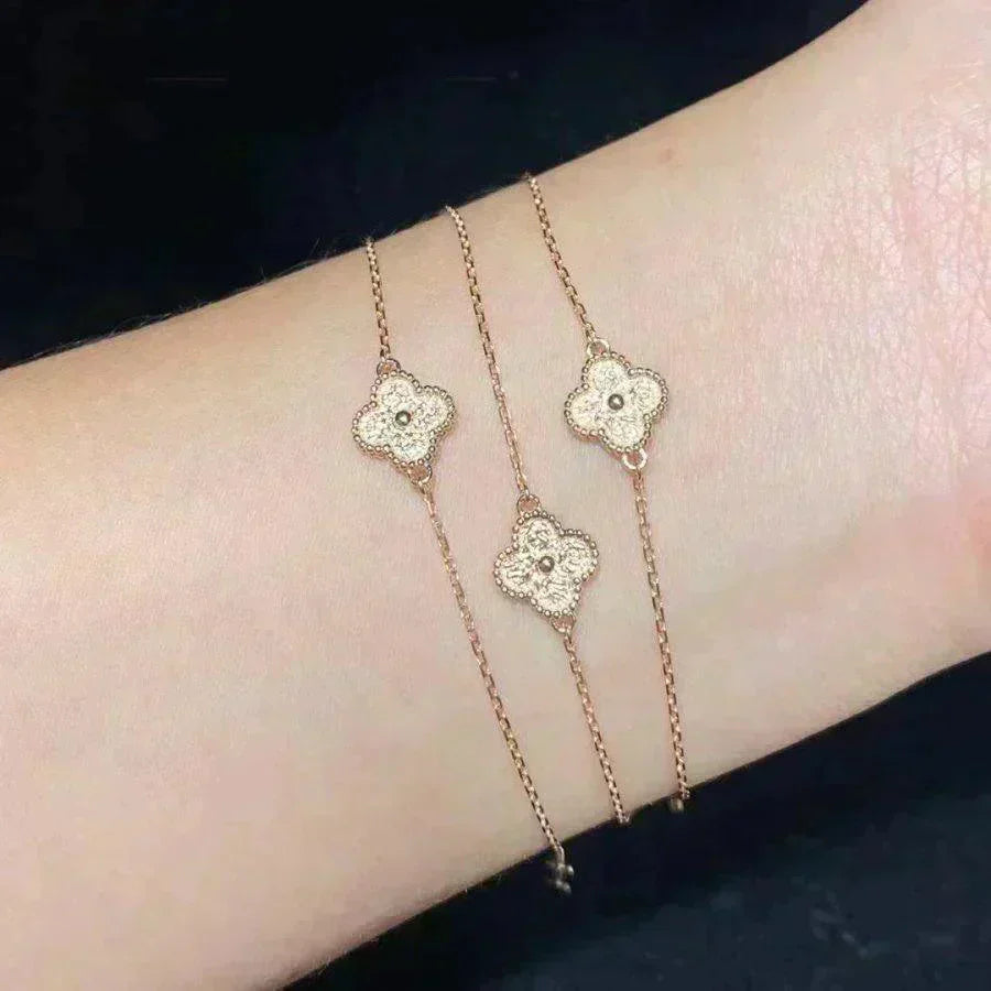 [Renovia Jewelry]CLOVER SINGLE FLOWER BRACELET