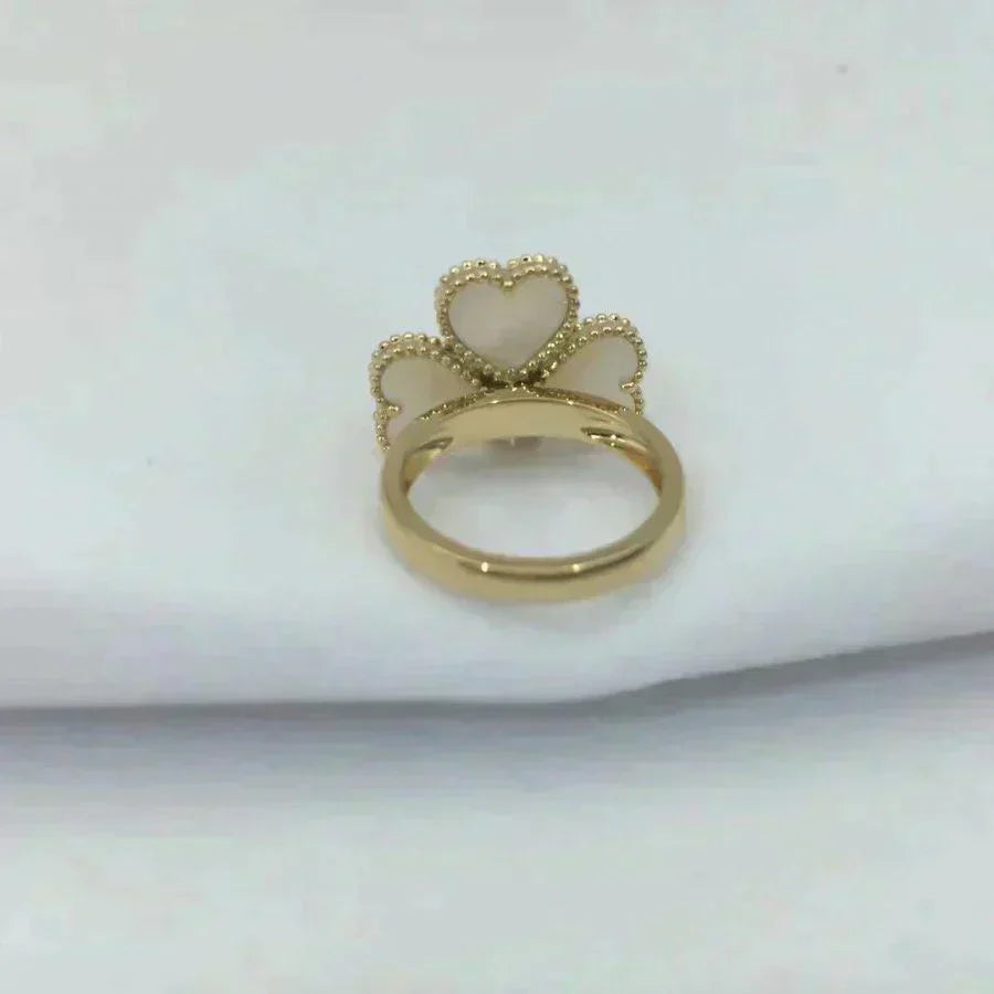 [Renovia Jewelry]SWEET CLOVER WHITE MOP RING