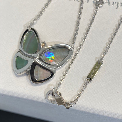 [Renovia Jewelry]LARGE BUTTERFLY SILVER PENDANT DIAMOND NECKLACE